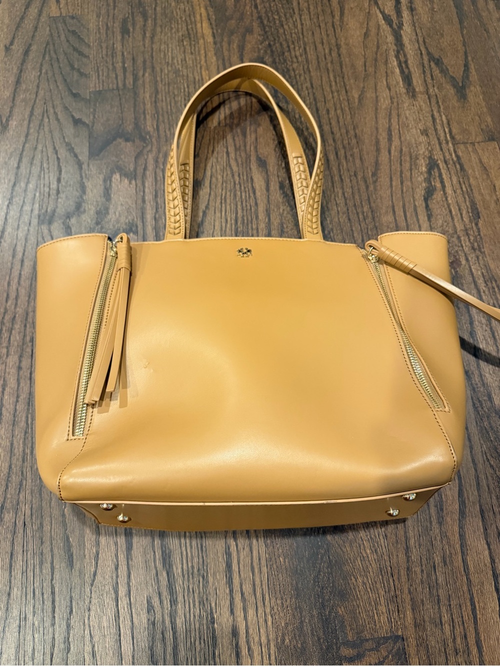Classic Tan Leather Tote with Tassel Zipper Accents